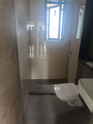 Bathroom in 2.5 BHK Apartment at Laxmi Niwas Khar West, Khar West – for Sale