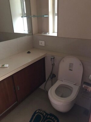 Bathroom in 2.5 BHK Apartment at Laxmi Niwas Khar West, Khar West – for Sale