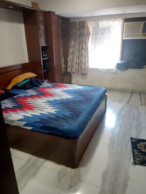 Bedroom in 2.5 BHK Apartment at Laxmi Niwas Khar West, Khar West – for Sale