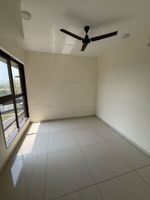 Furnished Amenities in 2 BHK Apartment at Chandak 34 Park Estate, Goregaon West – for Rent