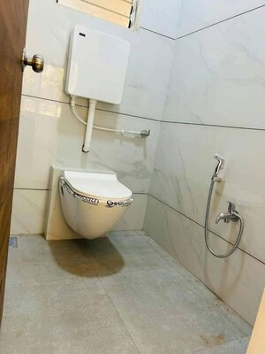 Bathroom in 2 BHK Apartment at High Samruddhi Heights, Matunga East – for Rent