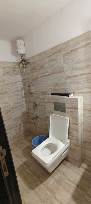Bathroom in 2 BHK Apartment at Ishan CHS Matunga, Matunga East – for Rent