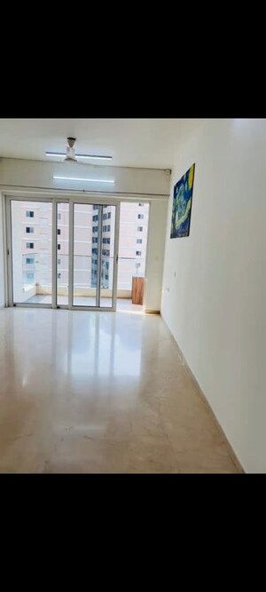 Room in 2 BHK Apartment at LnT Realty Crescent Bay, Parel – for Rent
