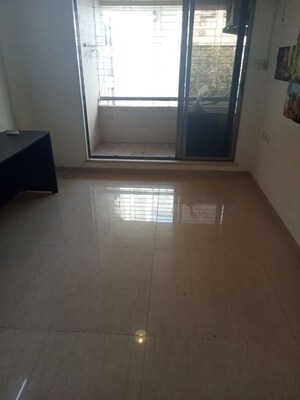 Room in 2 BHK Apartment at Greenfield CHS, Santacruz West – for Sale