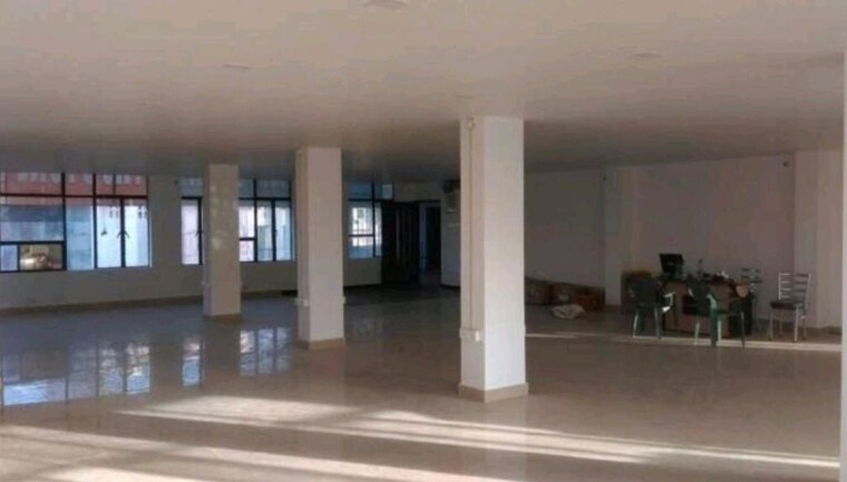 Team Area, hazratganj Commercial Office Space 2541 Sq.Ft. In Hazratganj Lucknow 10723805