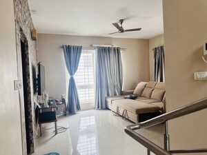 Living Room in 3.5 BHK Villa at GR Sun Villas, Old Madras Road – for Rent