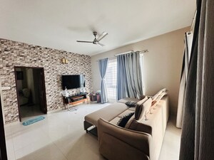 Living Room in 3.5 BHK Villa at GR Sun Villas, Old Madras Road – for Rent