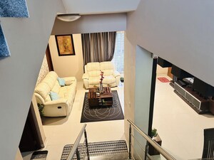 Living Room in 3.5 BHK Villa at GR Sun Villas, Old Madras Road – for Rent