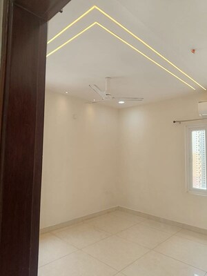 Room in 3.5 BHK Apartment at NCC Urban One, Narsingi – for Rent