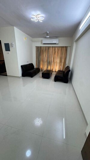 Team Area in 2.5 BHK Apartment at Ikebana, Matunga East – for Rent