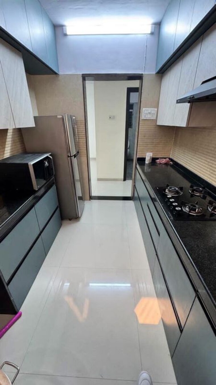 Kitchen, ikebana 2.5 Bedroom 900 Sq.Ft. Apartment In Matunga East Mumbai 10723818