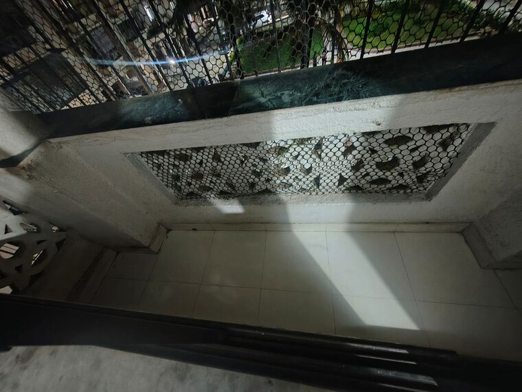 Balcony, adhiraj-gardens 1 Bedroom 400 Sq.Ft. Apartment In Kharghar Navi Mumbai 10723830