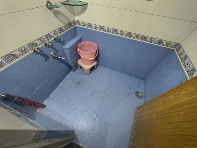 Bathroom, adhiraj-gardens 1 Bedroom 400 Sq.Ft. Apartment In Kharghar Navi Mumbai 10723830