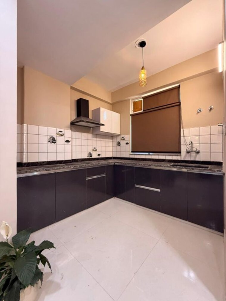 Kitchen, yash-apartments-narayan-vihar 2 Bedroom 970 Sq.Ft. Apartment In Narayan Vihar Jaipur 10721844