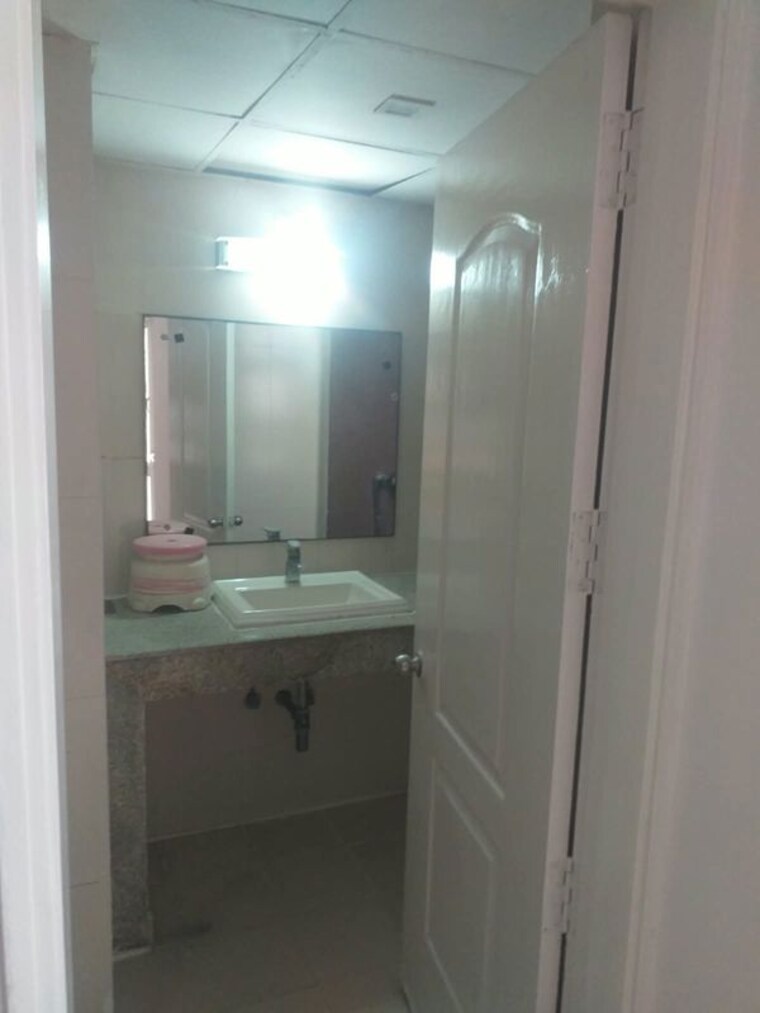 Bathroom, dwarka 3 Bedroom 1250 Sq.Ft. Apartment In Dwarka Delhi 10723836