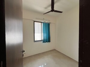 Room in 2.5 BHK Apartment at Pimpri Chinchwad Pcmc – for Sale