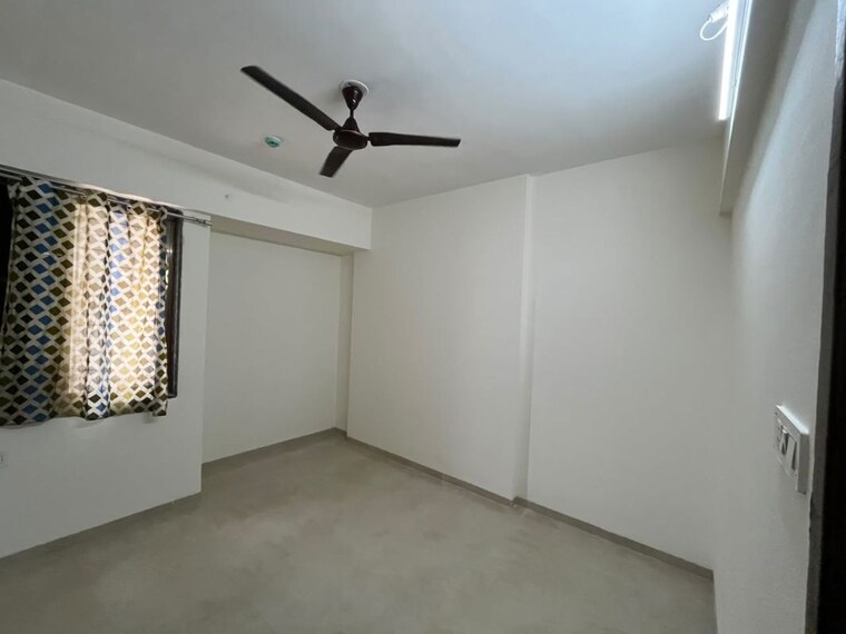 Room, pimpri chinchwad pcmc 2.5 Bedroom 1150 Sq.Ft. Apartment In Pimpri Chinchwad Pcmc Pune 10723897
