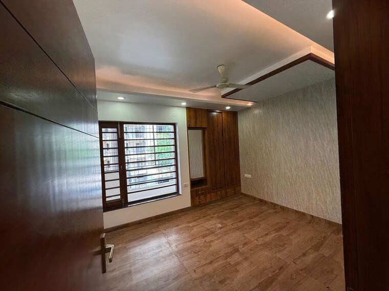 Bedroom, tdi-the-retreat 3.5 Bedroom 2250 Sq.Ft. Builder Floor In Sector 89 Faridabad 10723892