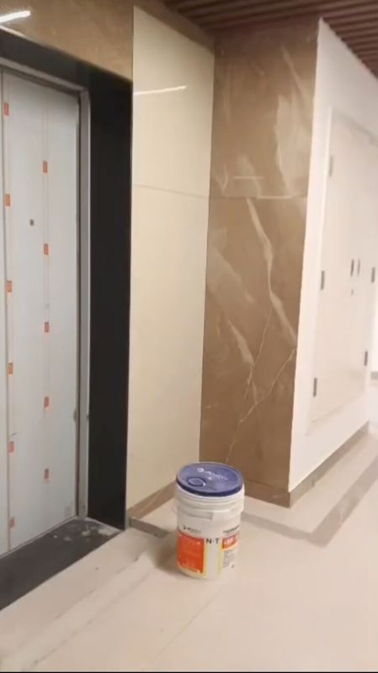 Bathroom, vasavi-atlantis 3 Bedroom 1760 Sq.Ft. Apartment In Narsingi Hyderabad 10717359
