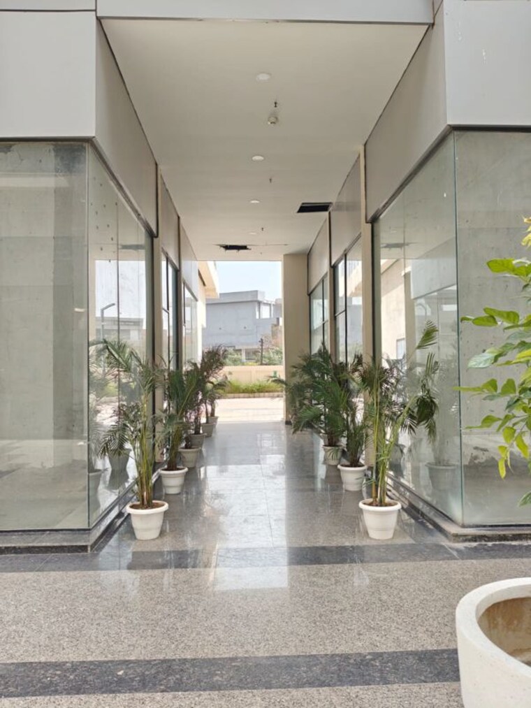 undefined, suncity-avenue-102 2 Bedroom 632 Sq.Ft. Apartment In Sector 102 Gurgaon 10723937