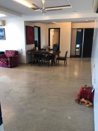 4 BHK +Apartment For Rent in Hicons Classic in Khar West, Mumbai