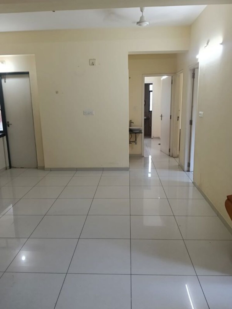 Bathroom, vishwanath-sarathya-west 3 Bedroom 1760 Sq.Ft. Apartment In Shela Ahmedabad 10723958