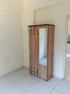 Room in 3 BHK Apartment at Vishwanath Sarathya West, Shela – for Sale