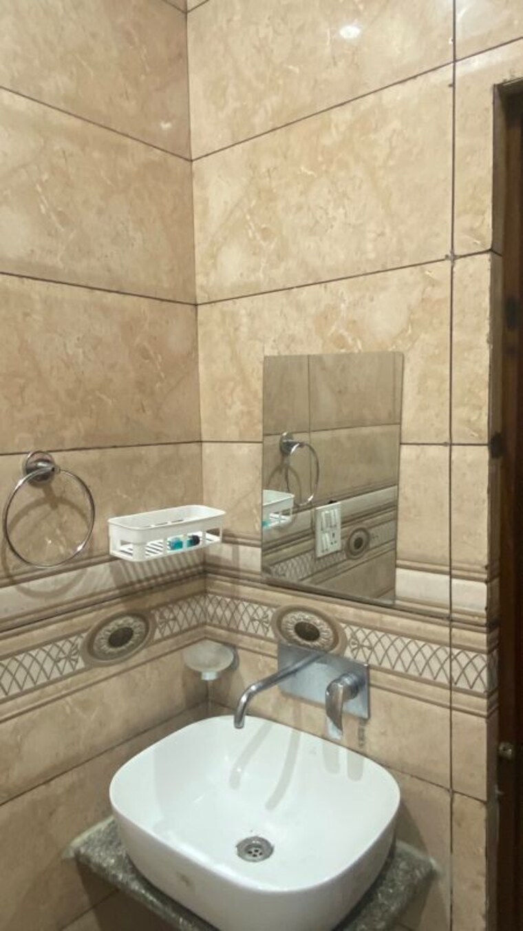 Bathroom, sector 126 3 Bedroom 1500 Sq.Ft. Apartment In Sector 126 Mohali 10723953