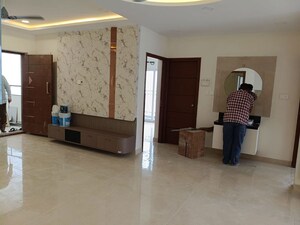 Room in 3 BHK Apartment at Gem Nakshatra, Kokapet – for Rent