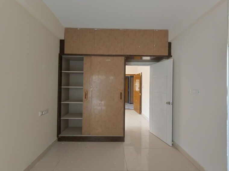 Room, royal-placid-phase-1 1 Bedroom 550 Sq.Ft. Builder Floor In Haralur Road Bangalore 10723909