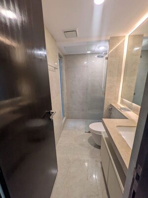 Attached Bathroom in 2.5 BHK Apartment at Hiranandani Atlantis, Powai – for Rent
