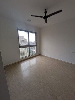 2.5 BHK +Apartment For Rent in Hiranandani Atlantis