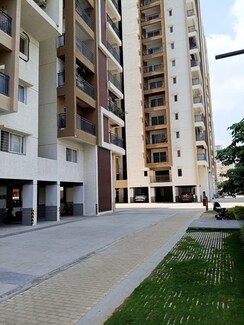 3 BHK Apartment For Rent in Gem Nakshatra
