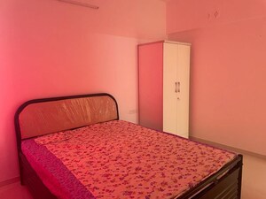 Bedroom in 1.5 BHK Apartment at Amanora Gold Towers, Hadapsar – for Sale