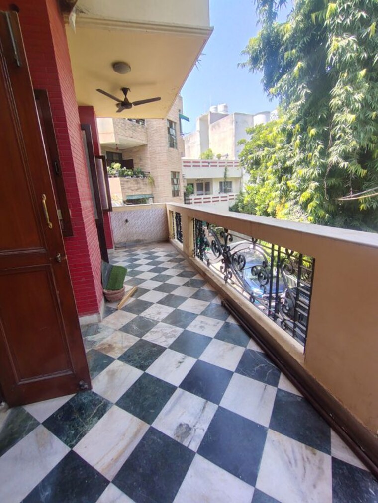 Kitchen, malviya nagar 3 Bedroom 2000 Sq.Ft. Builder Floor In Malviya Nagar Delhi 10723957