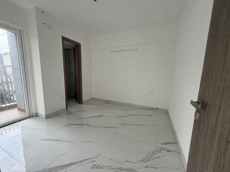 Room, smart-world-orchard 2.5 Bedroom 1185 Sq.Ft. Apartment In Sector 61 Gurgaon 10724028