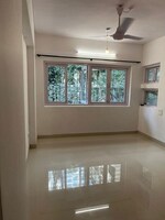 2 BHK +  700 Sq.Ft. Apartment in Bandra West