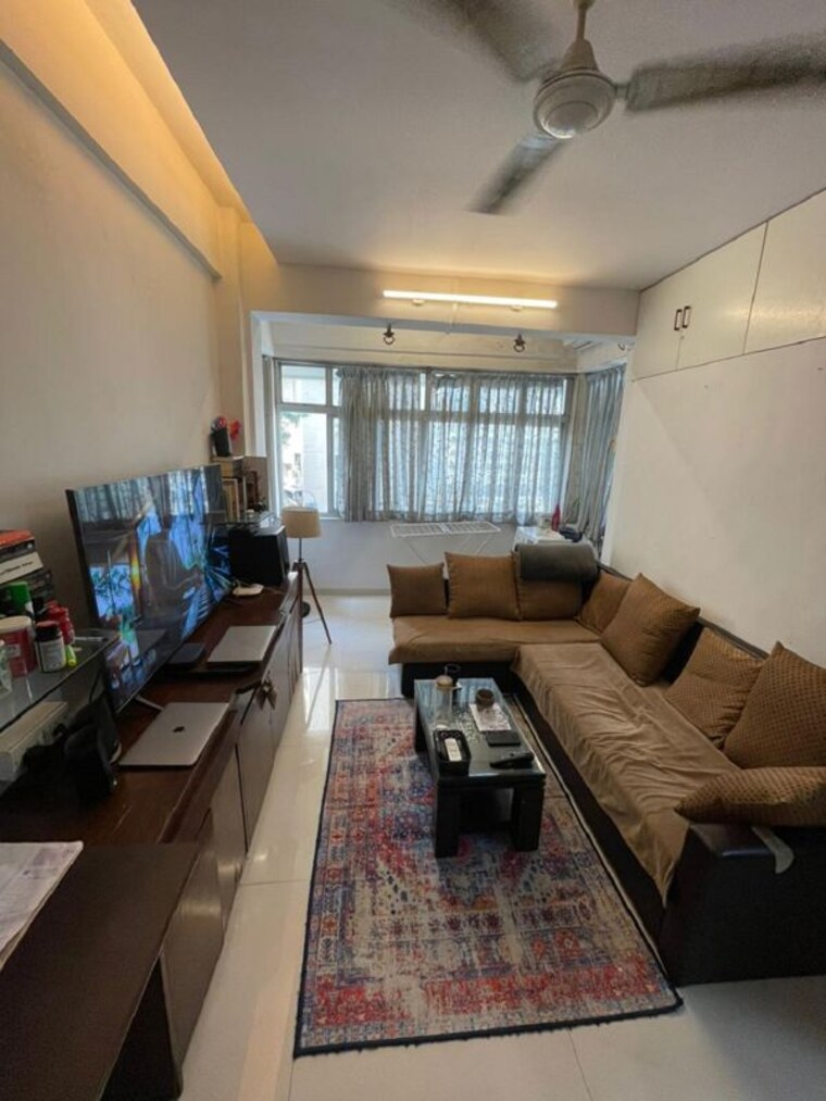Living Room, bandra west 1 Bedroom 500 Sq.Ft. Apartment In Bandra West Mumbai 10724069