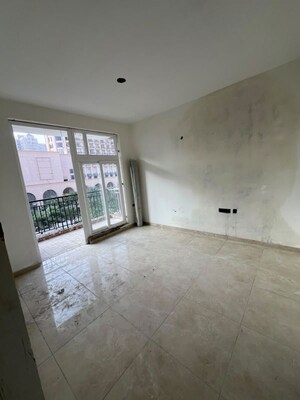 Room in 4 BHK Apartment at Eiffel Vivassa Estate, Bagiamau – for Sale