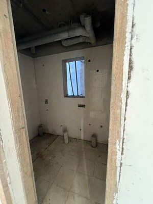 Bathroom in 4 BHK Apartment at Eiffel Vivassa Estate, Bagiamau – for Sale
