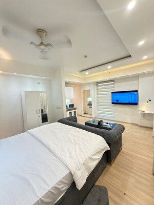 Bedroom in 2 BHK Apartment at Experion Capital, Gomti Nagar – for Rent