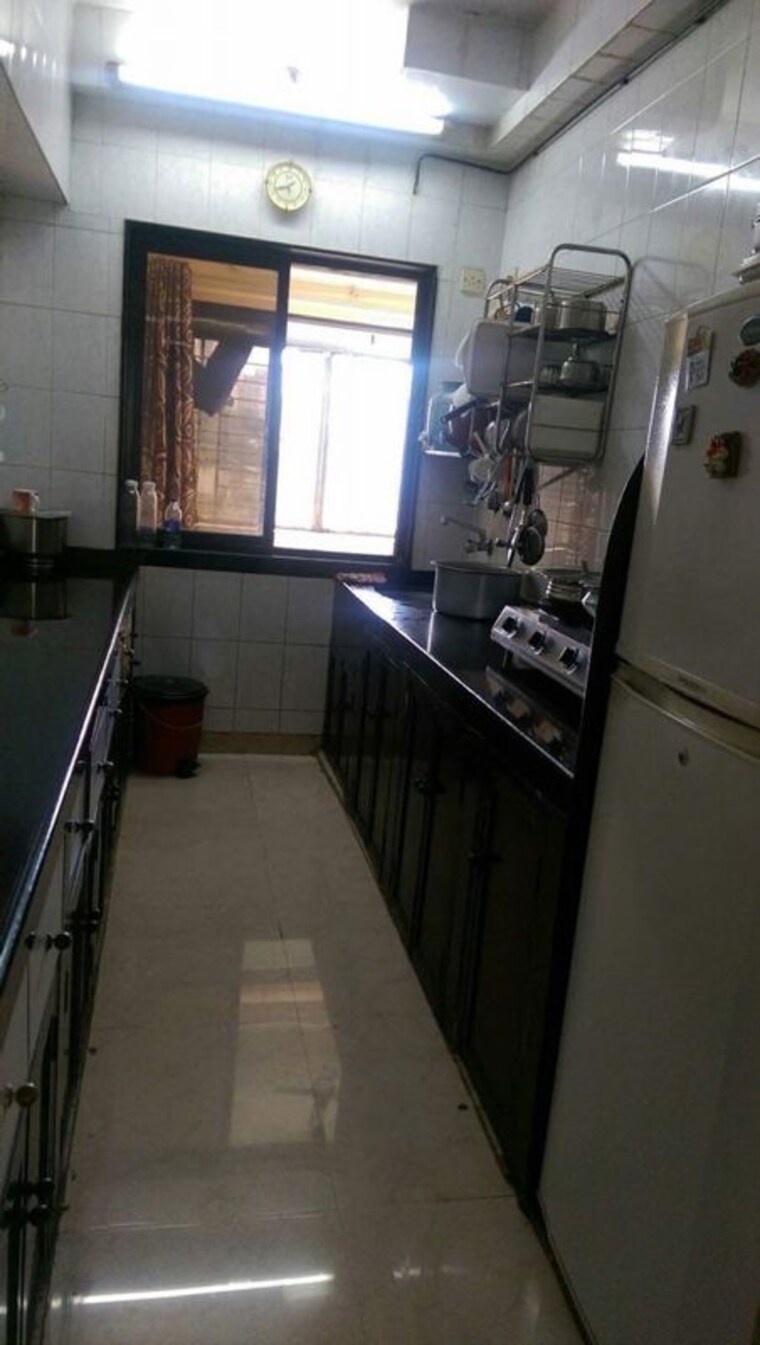 Kitchen, khar west 3 Bedroom 1250 Sq.Ft. Apartment In Khar West Mumbai 10724133