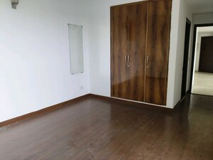 2 BHK Builder Floor For Rent in Sector 21