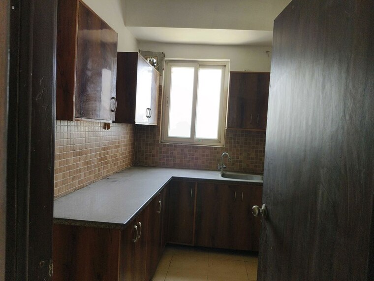 Room, sector 21 2 Bedroom 1200 Sq.Ft. Builder Floor In Sector 21 Gurgaon 10724152