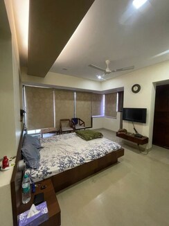 3 BHK Apartment For Rent in Krimson Aurum