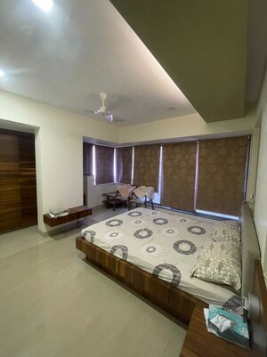 Bedroom in 3 BHK Apartment at Krimson Aurum, Santacruz West – for Rent