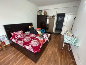 Bedroom in 2 BHK Builder Floor at Sector 22 – for Rent