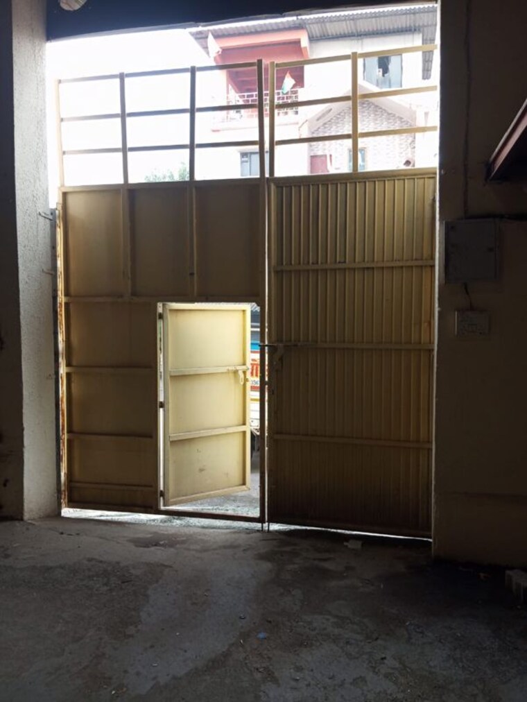 Bathroom, midc-taloja-industrial-area Commercial Warehouse 12500 Sq.Ft. In Taloja Navi Mumbai 10724172
