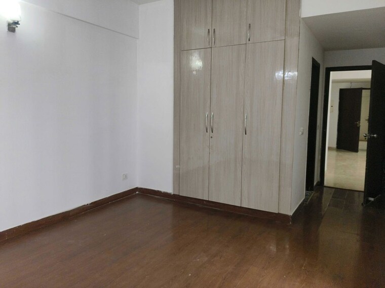 Room, sector 21 3 Bedroom 1550 Sq.Ft. Builder Floor In Sector 21 Gurgaon 10724200
