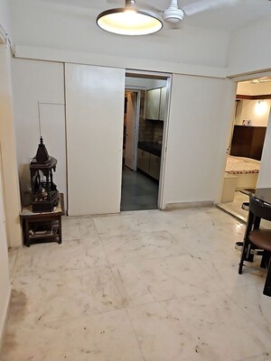  2 BHK Apartment at Juhu – for Rent